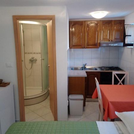 Apartment Marija Трогір Екстер'єр фото